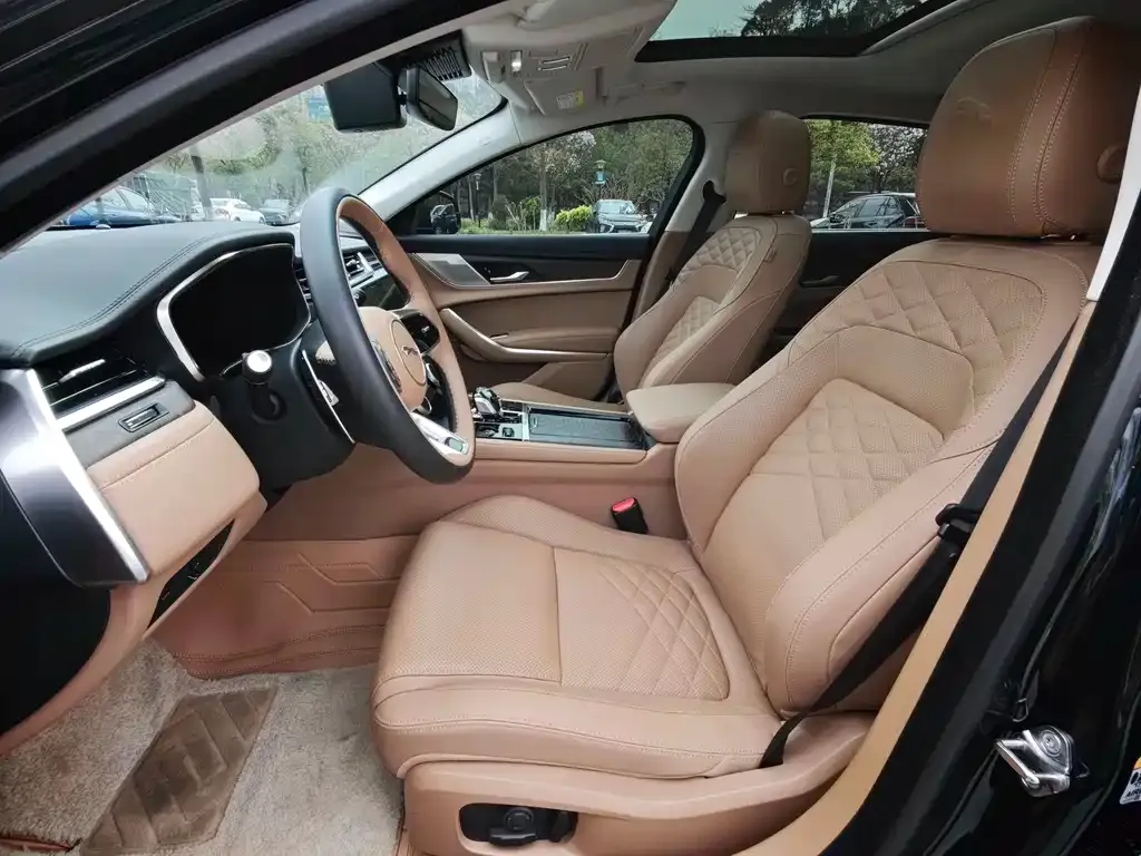 Jaguar XFL 2024 из CN, фото 3