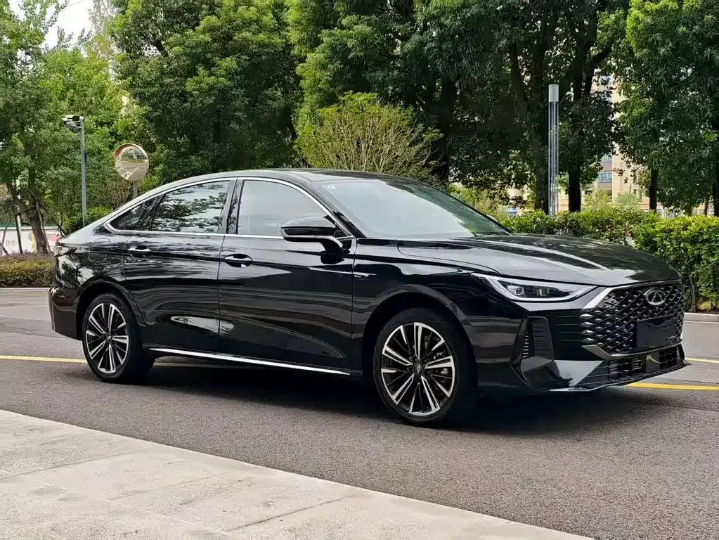 Chery Arrizo 8 PRO — фото 10