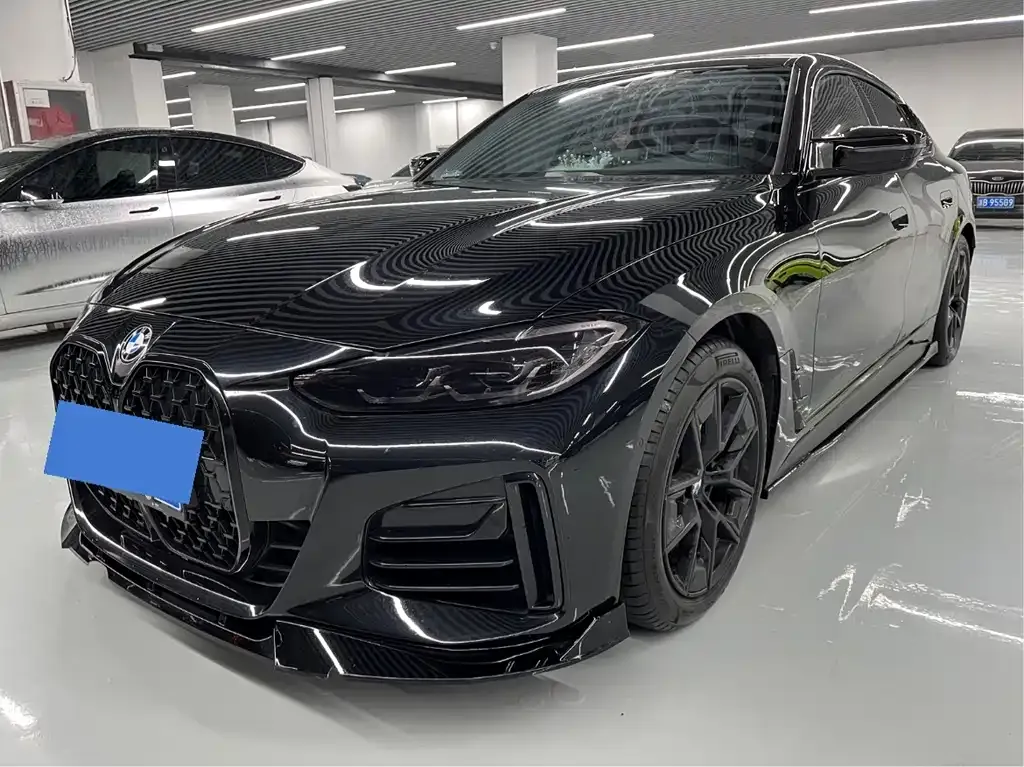 BMW 4 Series 2022 из CN, фото 1