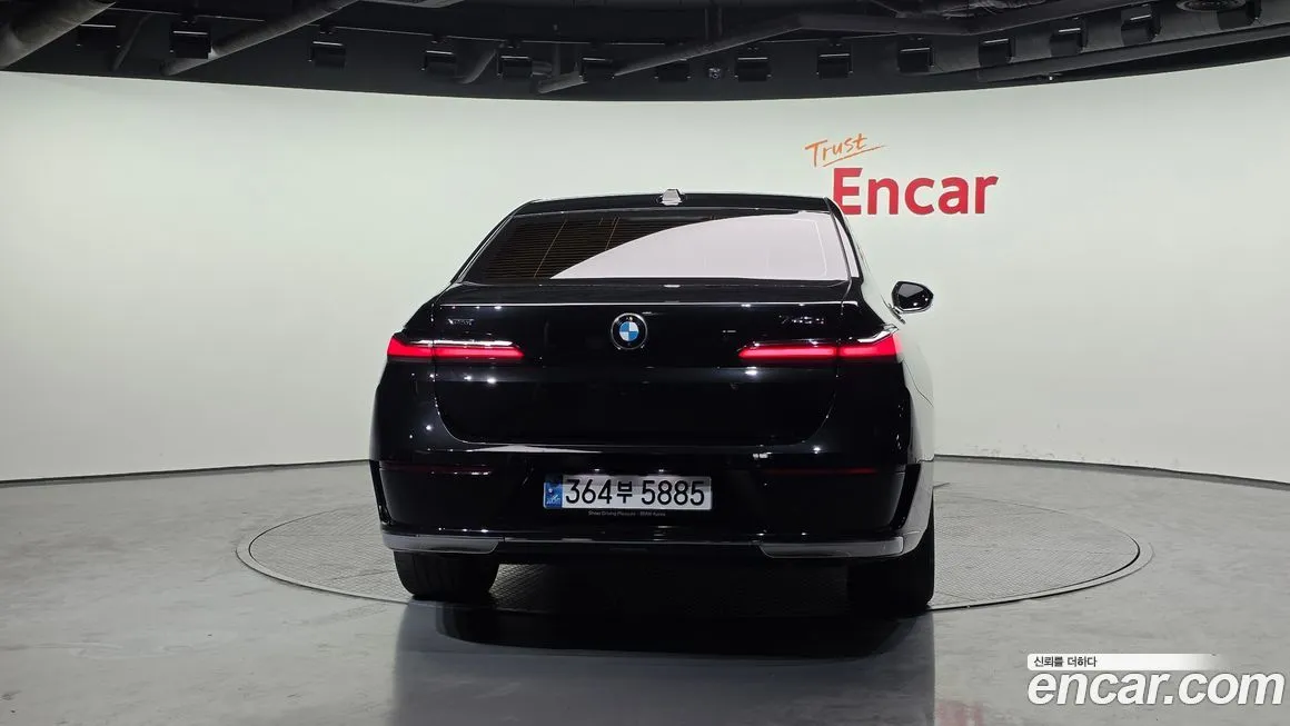 BMW 7-Series 2023 из KR, фото 4