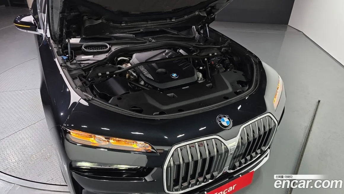 BMW 7-Series 2023 из KR, фото 10