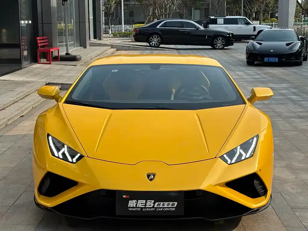 Lamborghini Huracan 2023 из CN, фото 2