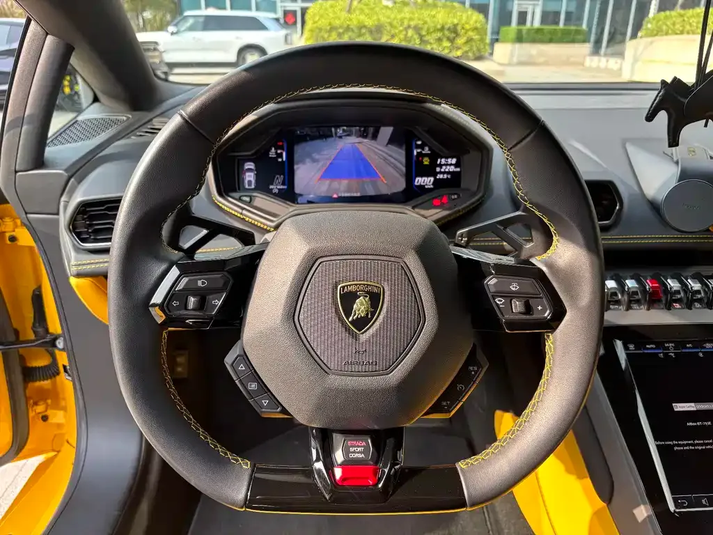 Lamborghini Huracan 2023 из CN, фото 9