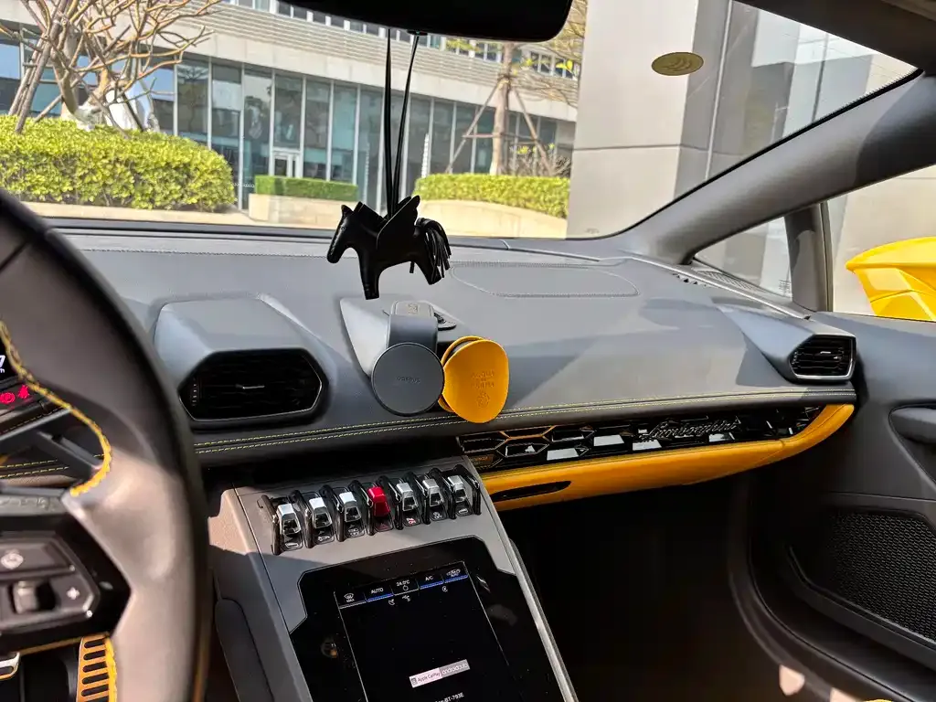 Lamborghini Huracan 2023 из CN, фото 4