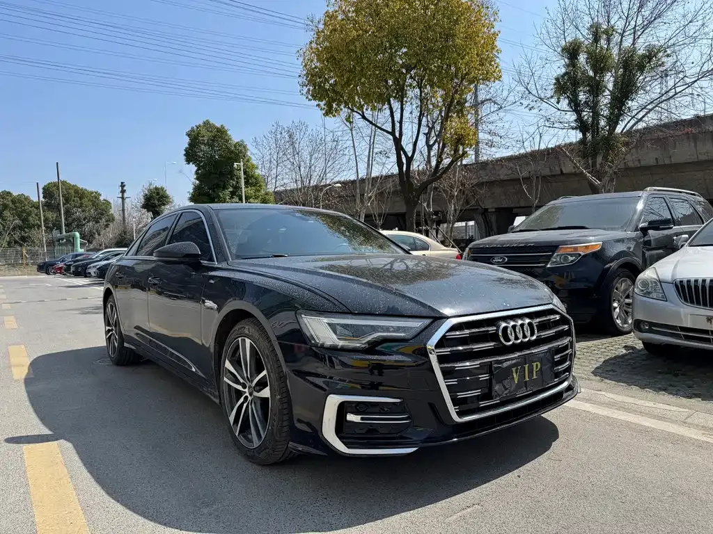 Audi A6L — фото 4