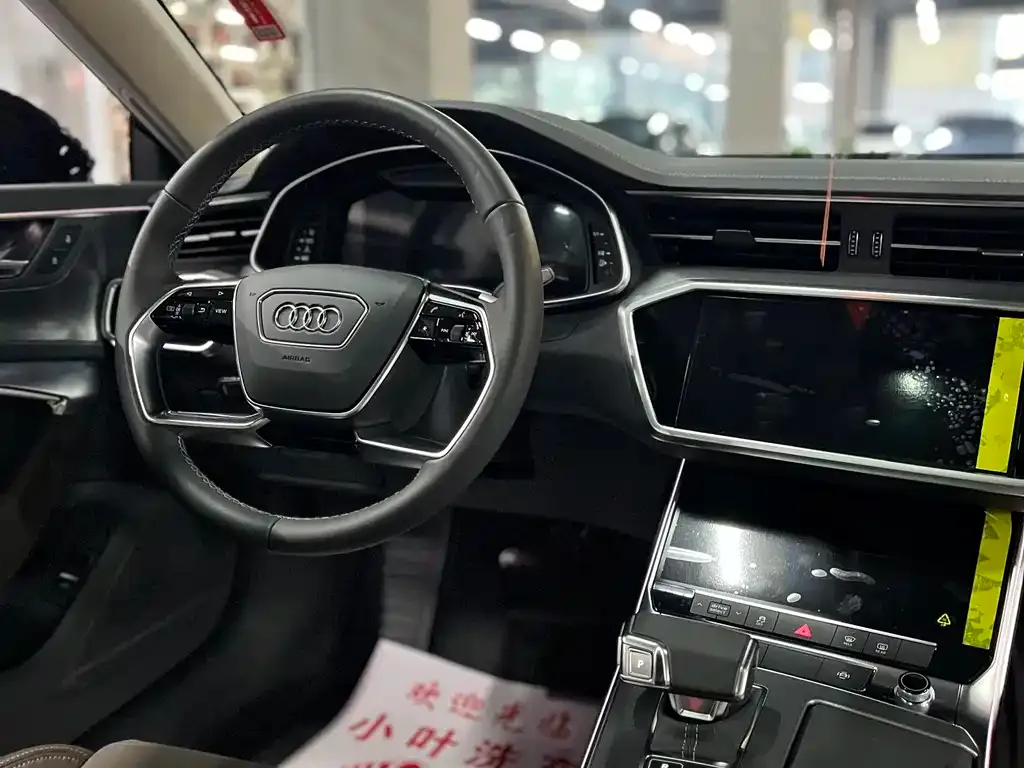 Audi A7L — фото 5