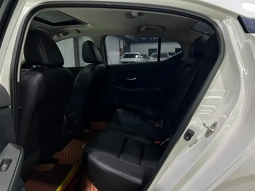 Nissan Sylphy 2023 из CN, фото 3