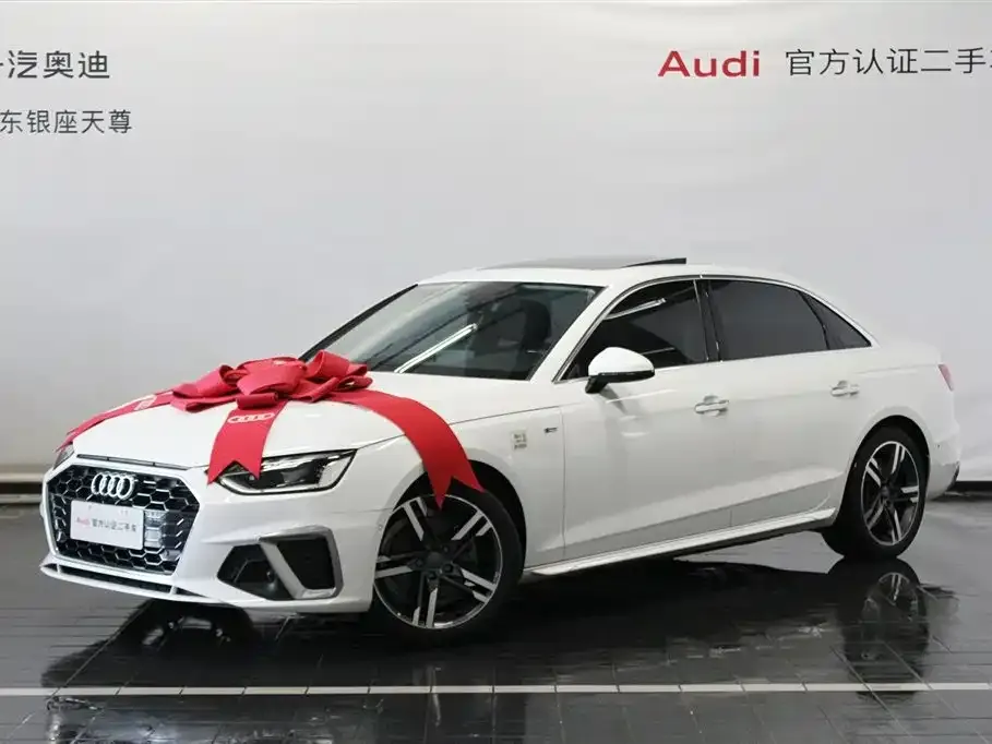 Audi A4L 2021 из CN, фото 10