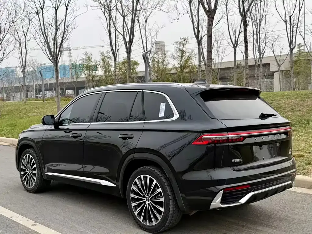 Geely Xingyue L — фото 7