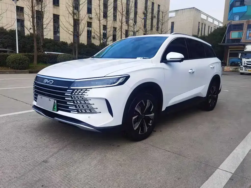 BYD Seal 05 DM-i — фото 1