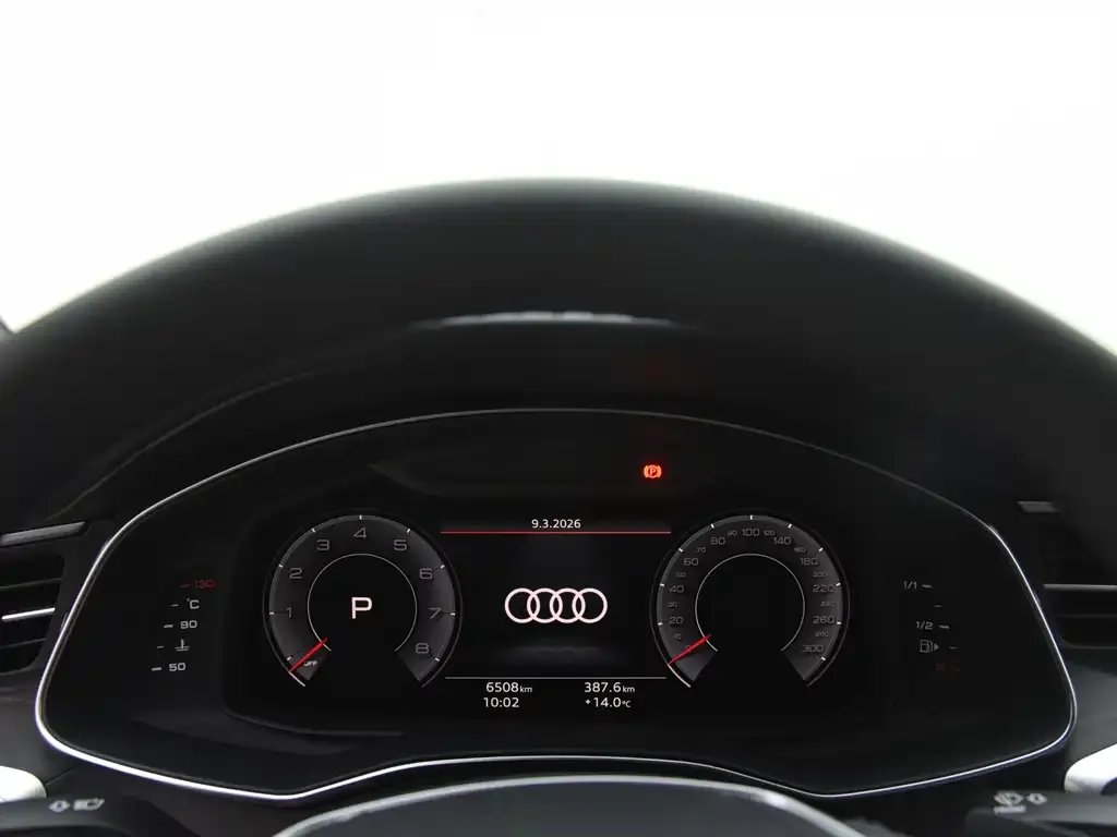 Audi A6L — фото 10