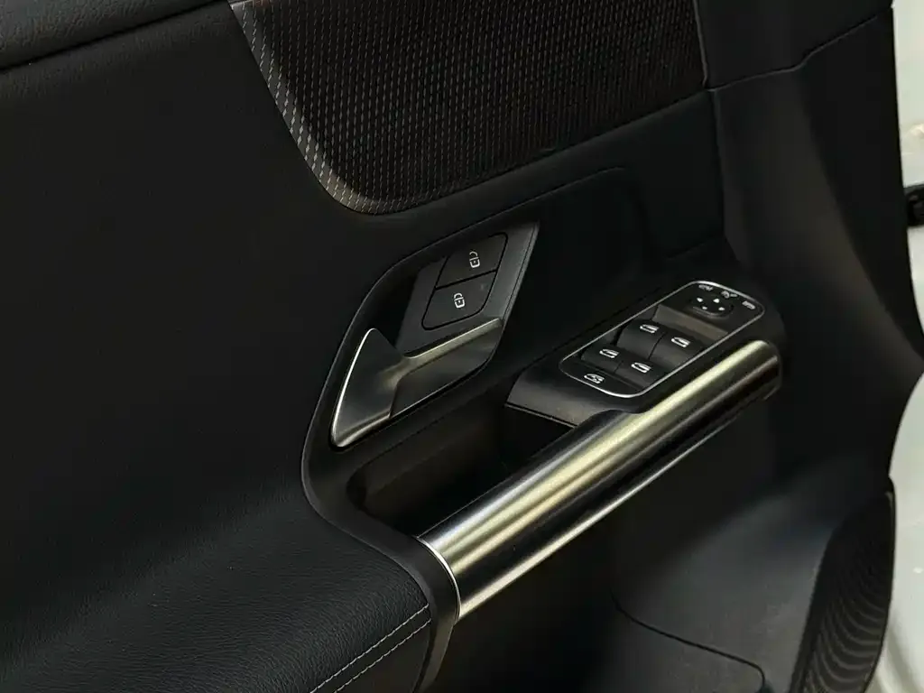 Mercedes-Benz B-Class 2023 из CN, фото 3
