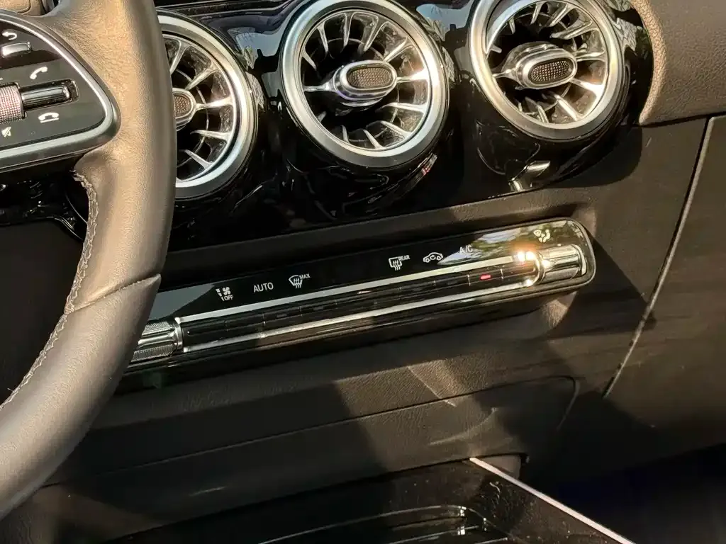 Mercedes-Benz B-Class 2023 из CN, фото 7