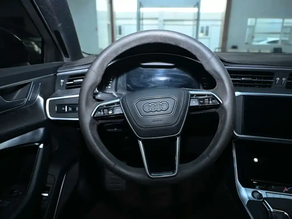 Audi A6L 2023 из CN, фото 5