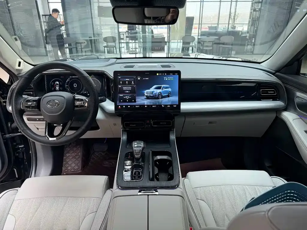 GAC Motor Trumpchi GS8 — фото 5
