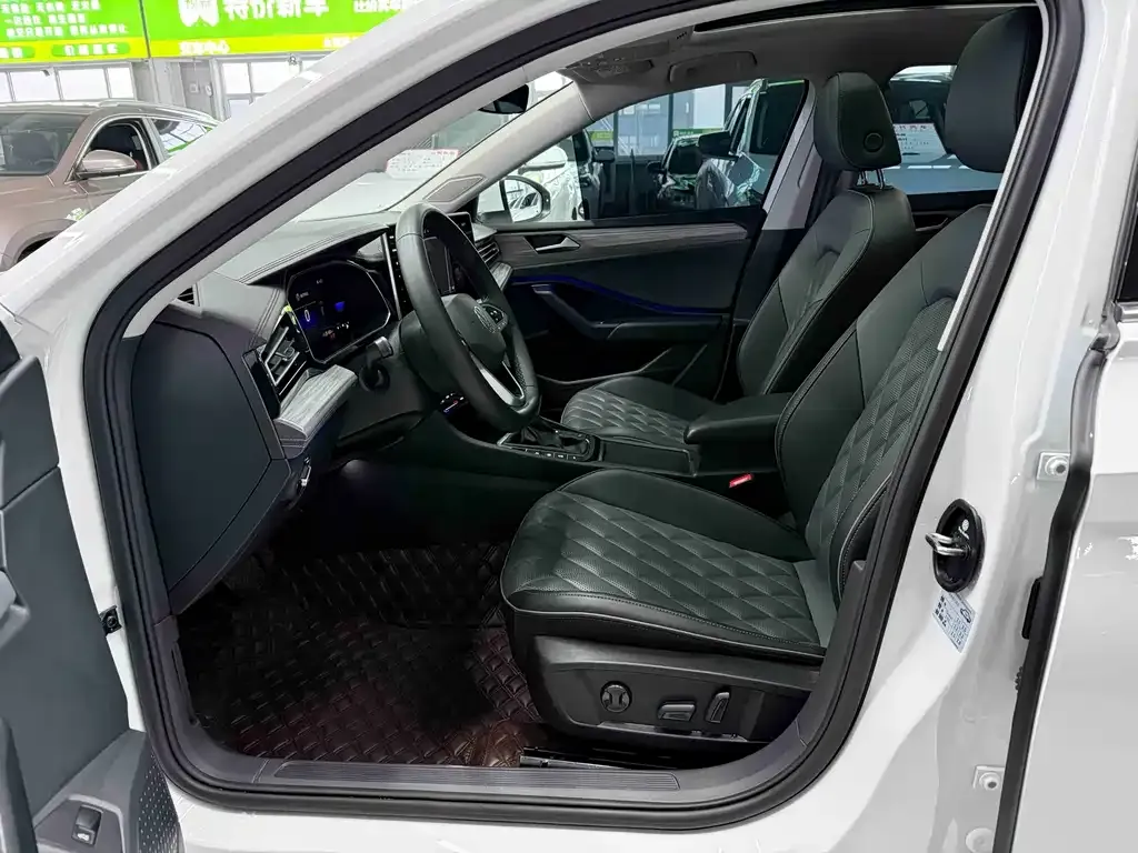 Volkswagen Sagitar 2022 из CN, фото 4