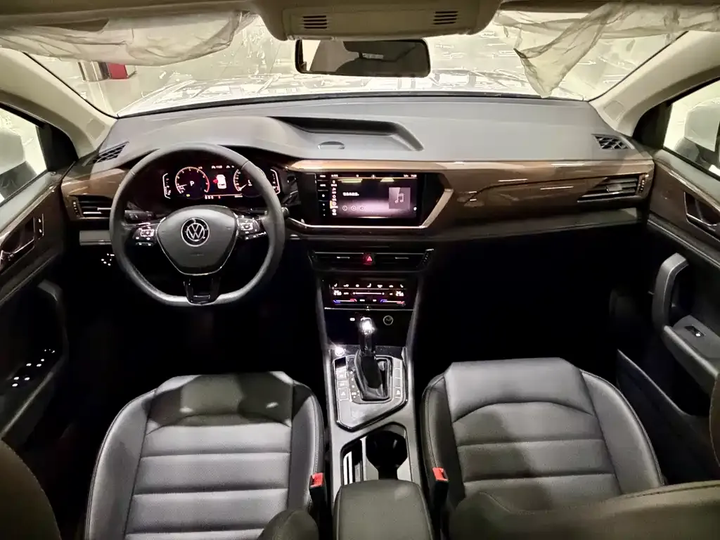 Volkswagen Tharu 2022 из CN, фото 4