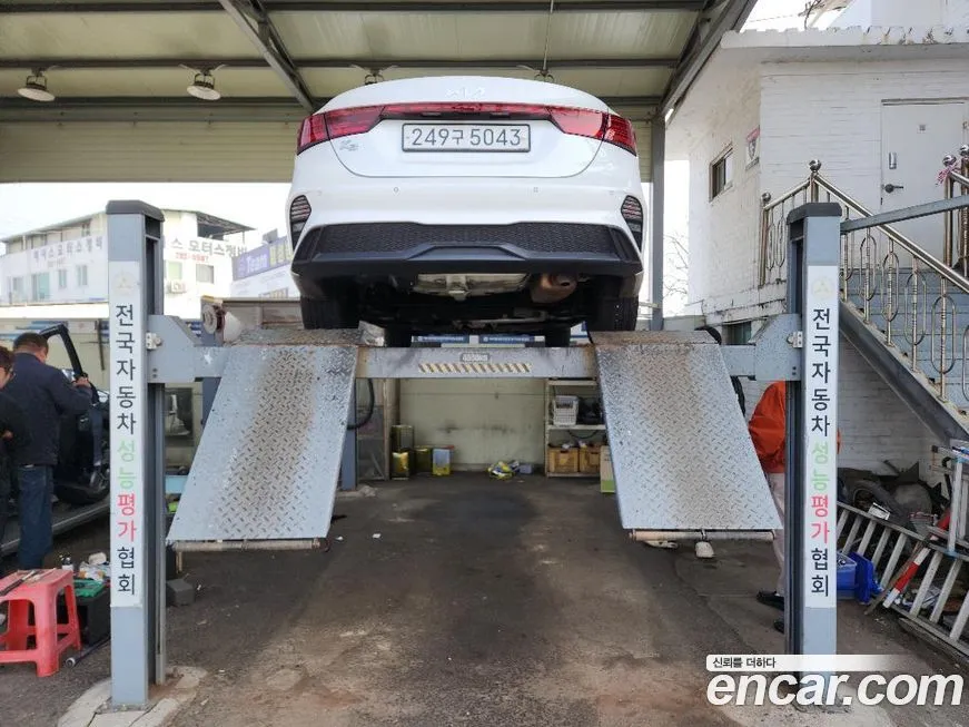 Kia K3 2023 из KR, фото 5