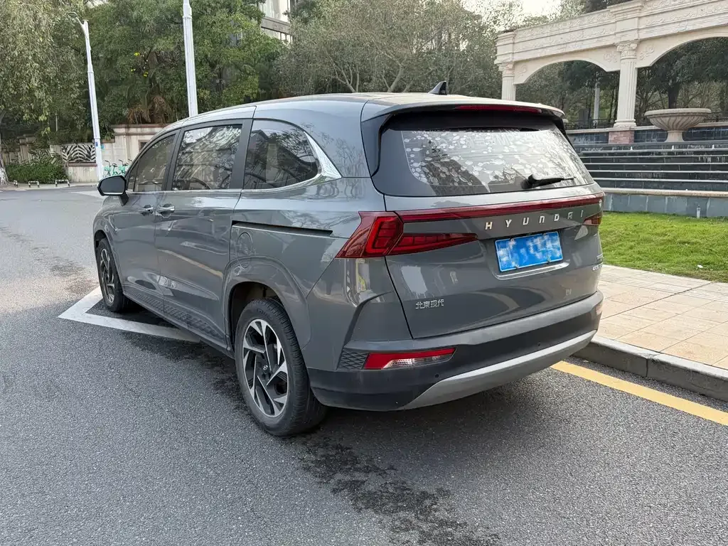 Hyundai Custo — фото 9