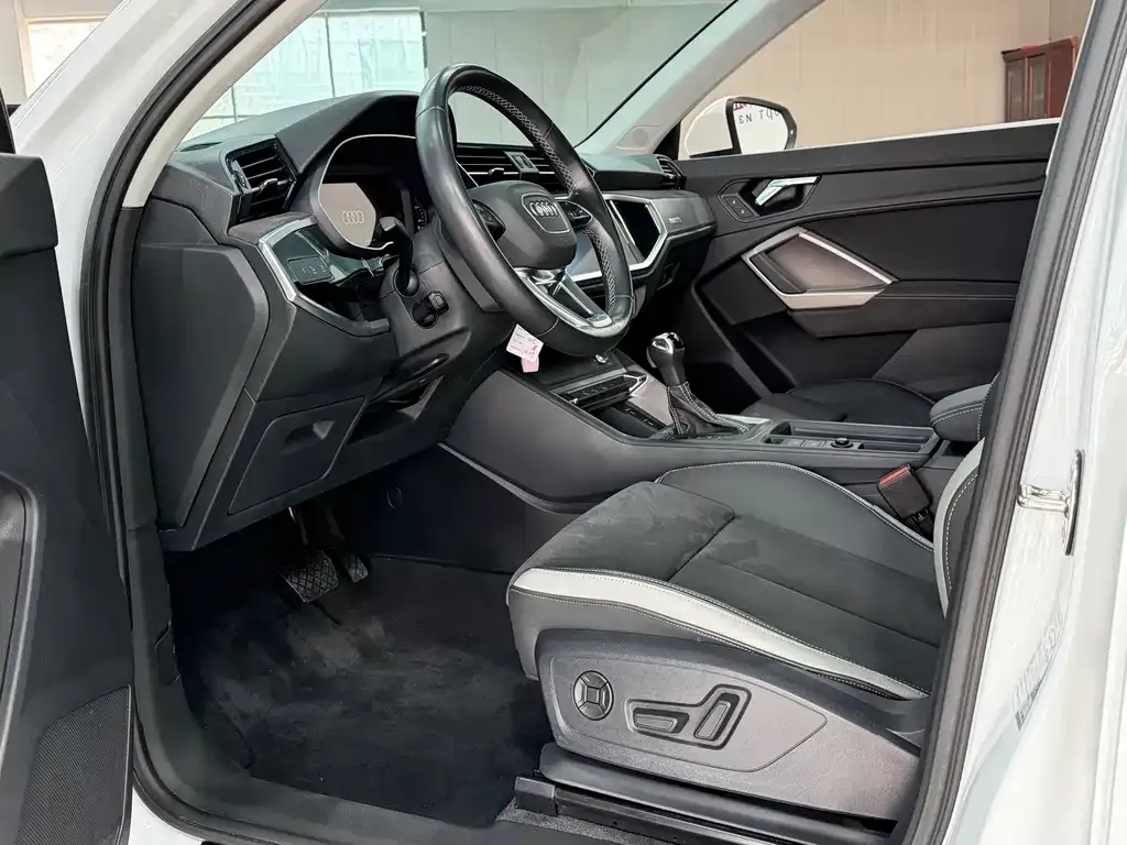 Audi Q3 2022 из CN, фото 10