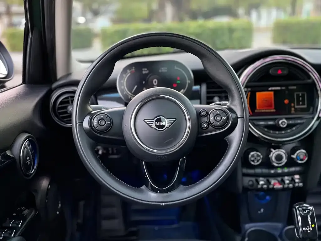 MINI Cooper (3-door) 2021 из CN, фото 3