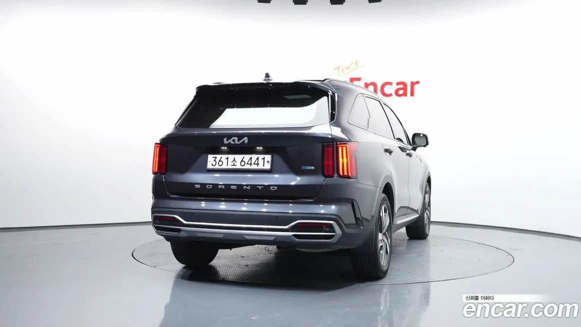 Kia Sorento — фото 3