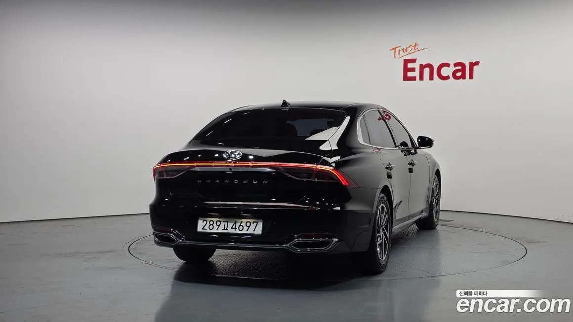 Hyundai Grandeur 2021 из KR, фото 2