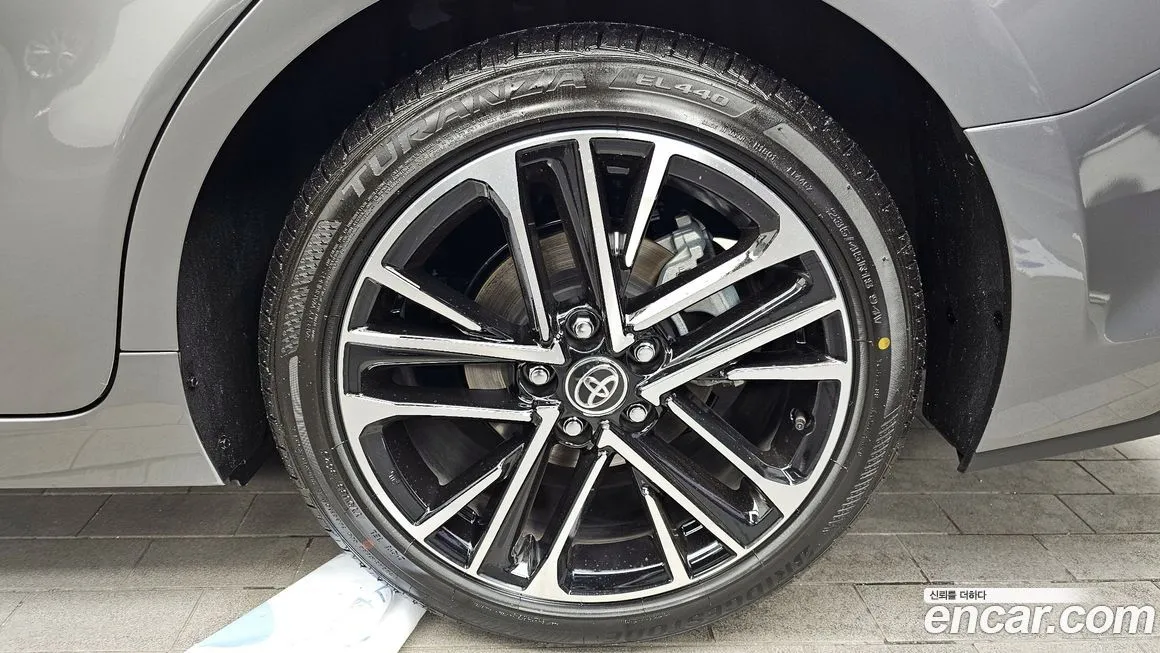 Toyota Camry 2025 из KR, фото 10
