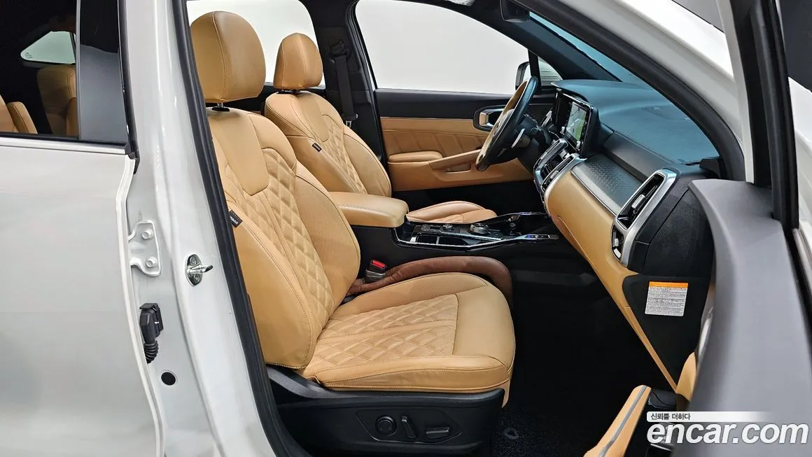 Kia Sorento — фото 7