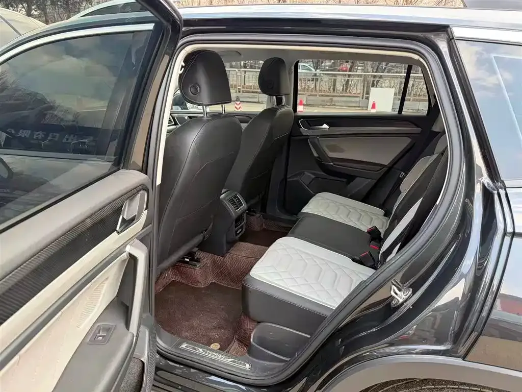 Volkswagen Tayron 2023 из CN, фото 7