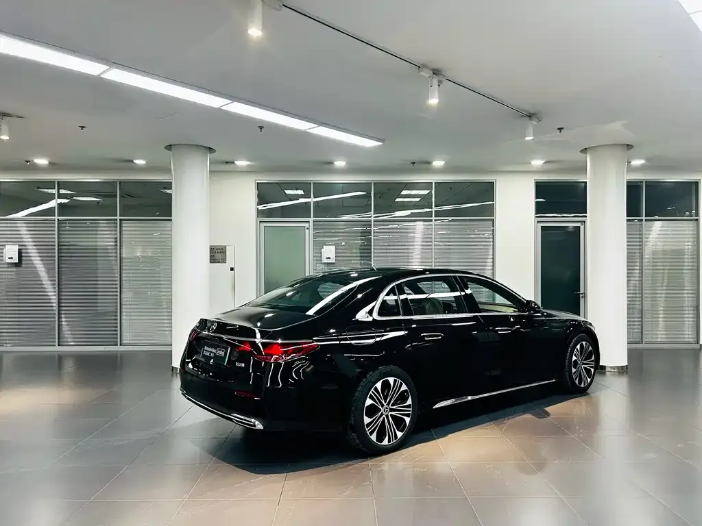 Mercedes-Benz E-Class New Energy — фото 6