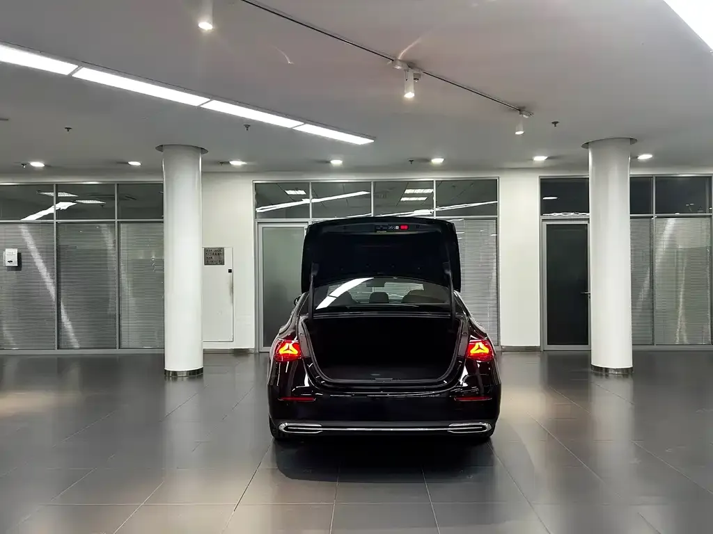 Mercedes-Benz E-Class New Energy — фото 2