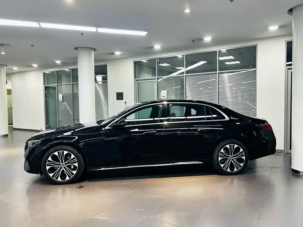 Mercedes-Benz E-Class New Energy — фото 10