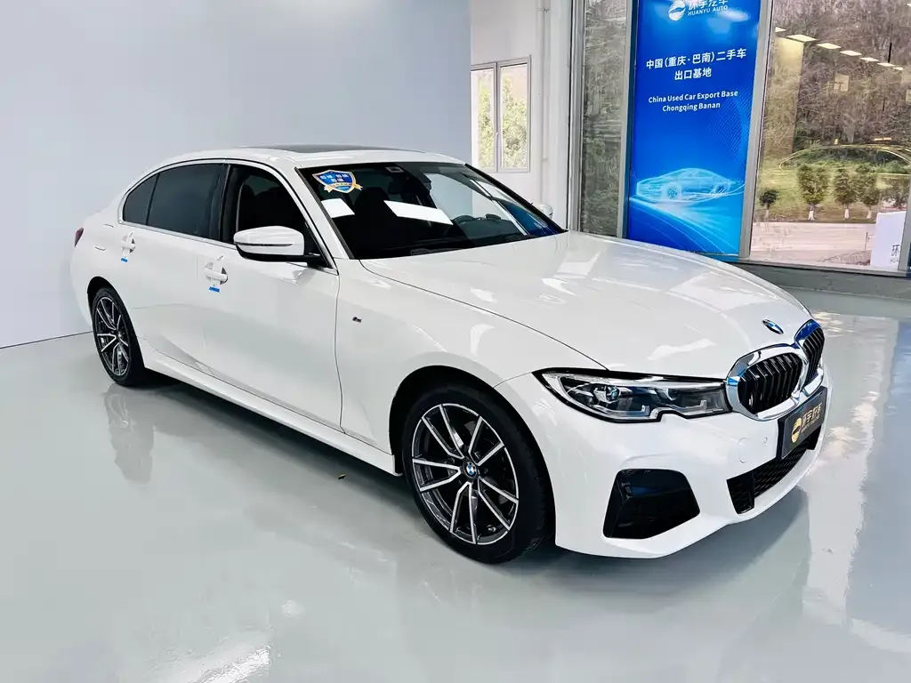 BMW 3 Series 2022 из CN, фото 5