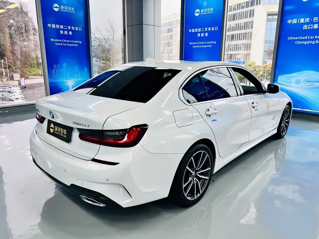 BMW 3 Series 2022 из CN, фото 8