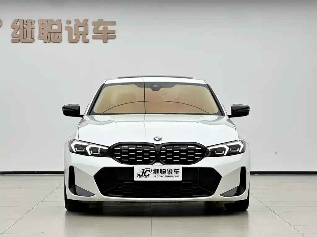 BMW 3 Series 2024 из CN, фото 2