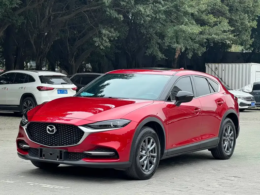 Mazda CX-4 2023 из CN, фото 1
