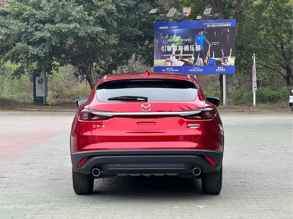 Mazda CX-4 2023 из CN, фото 10