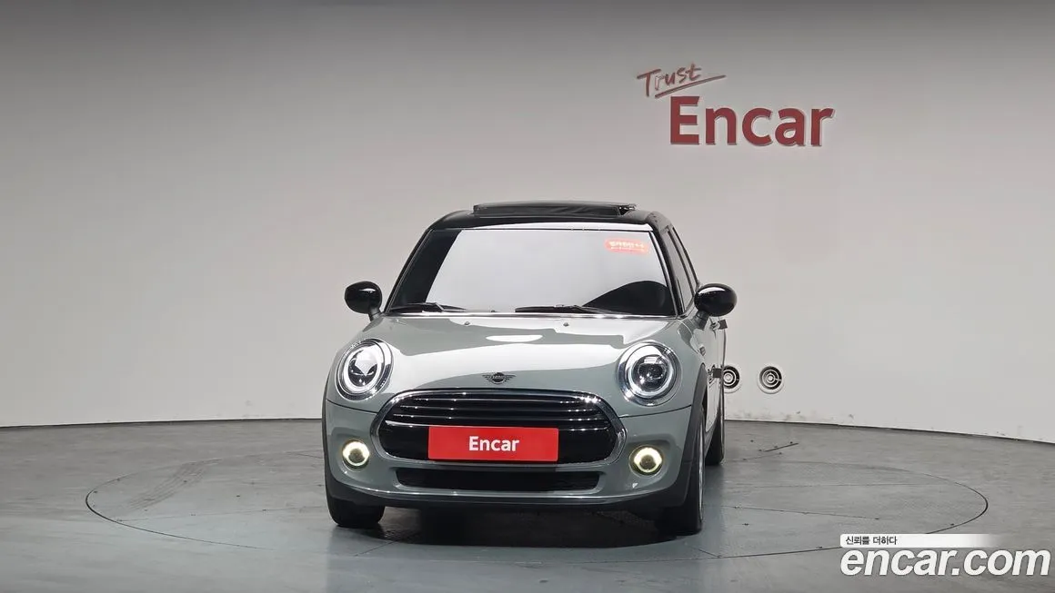 Mini Cooper 2021 из KR, фото 2