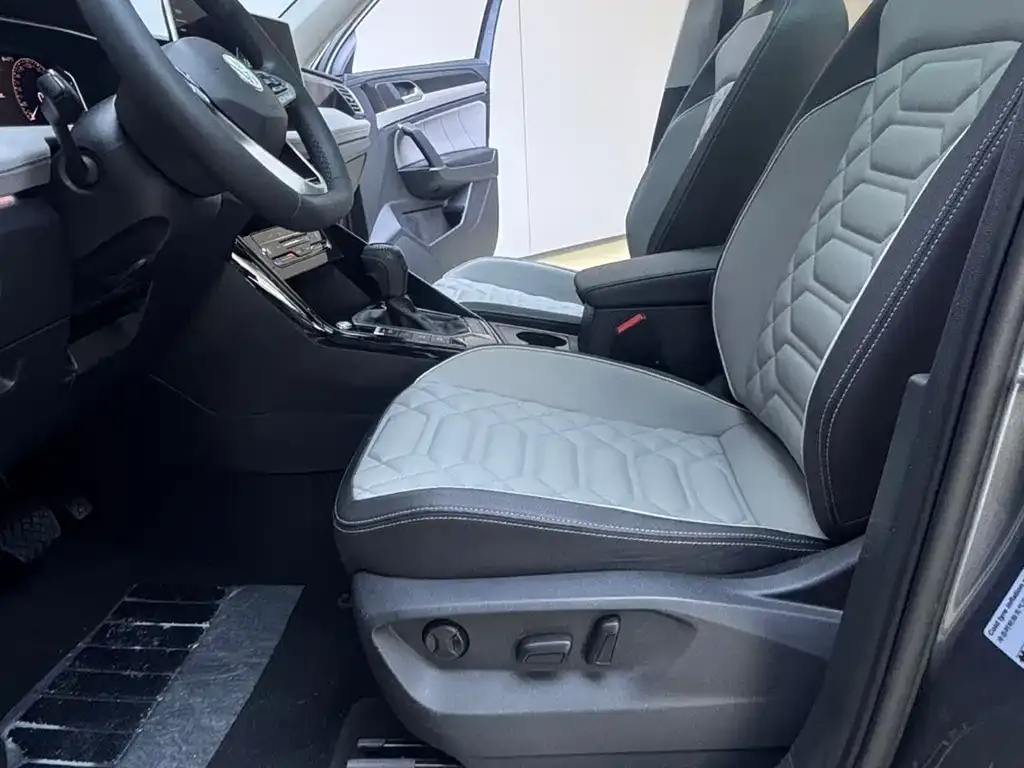 Volkswagen Tayron 2022 из CN, фото 8