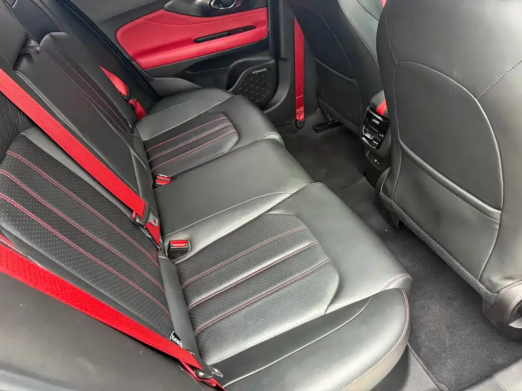 GAC Motor Shadow Leopard — фото 5