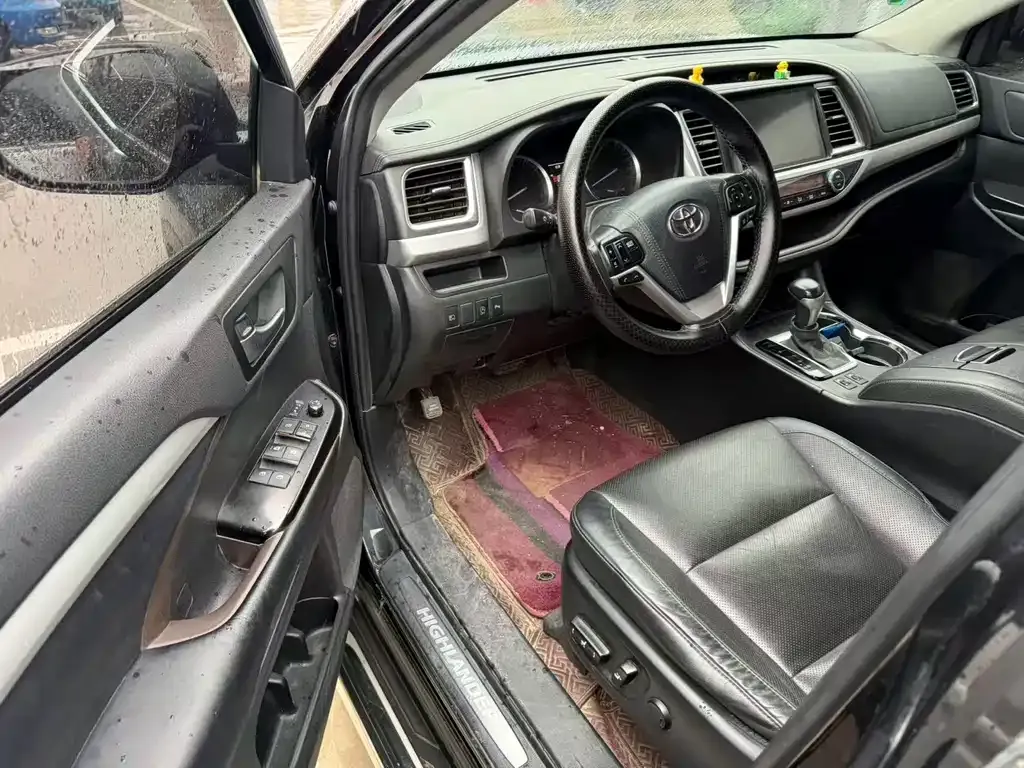 Toyota Highlander 2021 из CN, фото 8