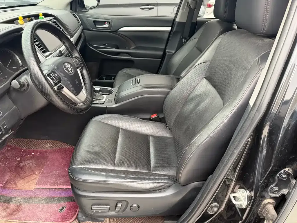 Toyota Highlander 2021 из CN, фото 10