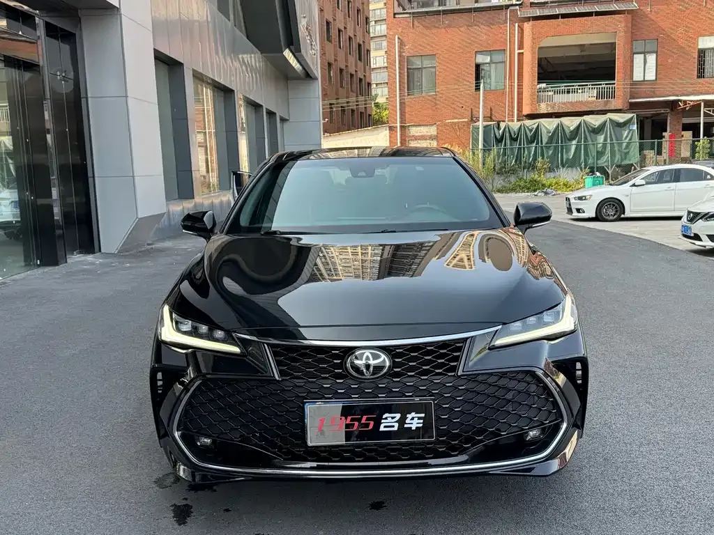 Toyota Avalon 2022 из CN, фото 8