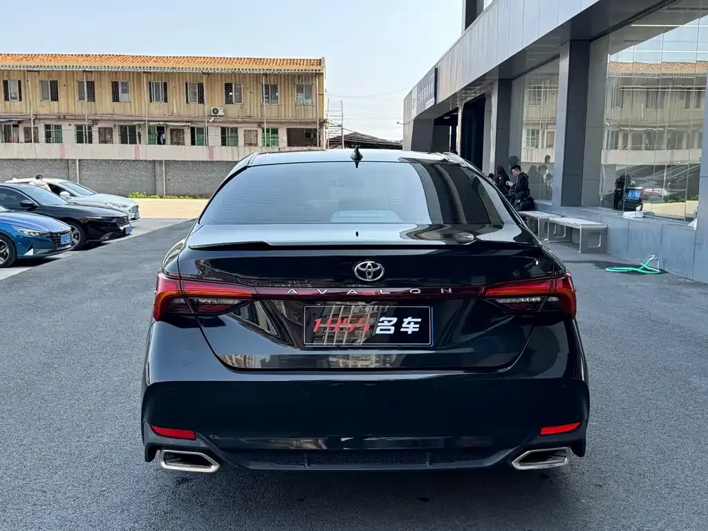 Toyota Avalon 2022 из CN, фото 4
