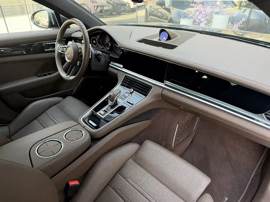 Porsche Panamera 2023 из CN, фото 8