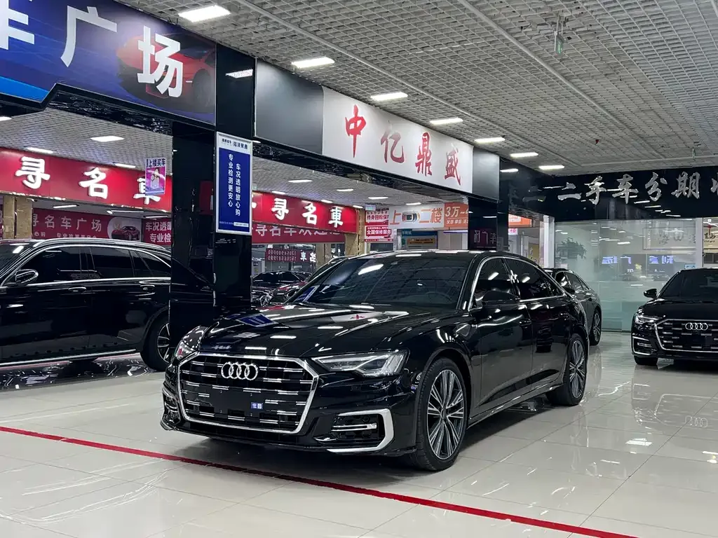 Audi A6L 2023 из CN, фото 1