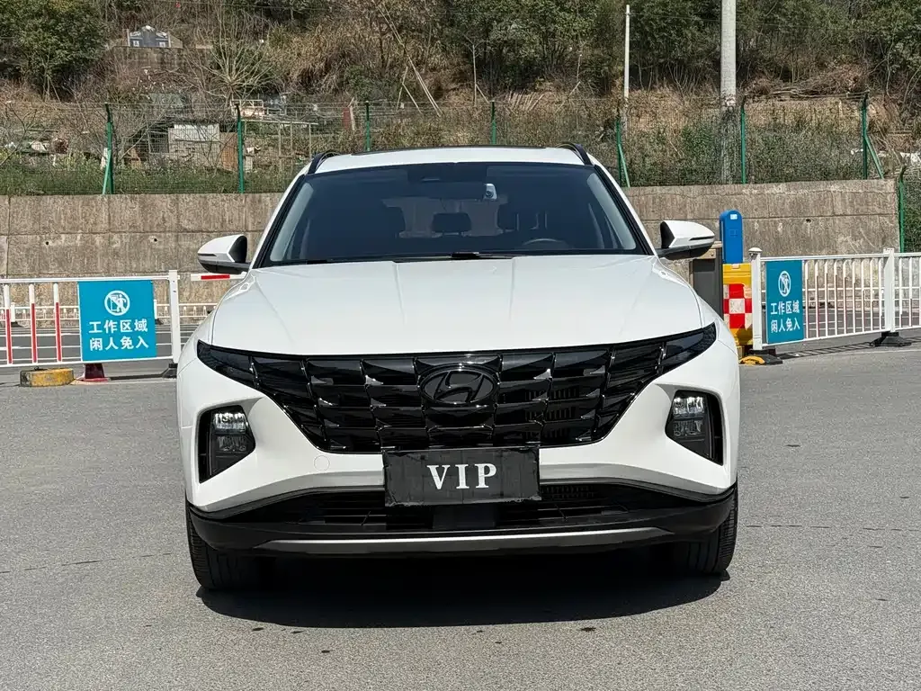 Hyundai Tucson — фото 6