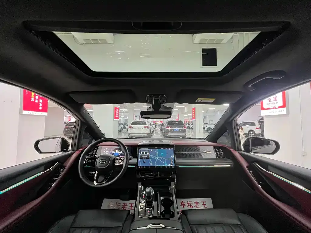 GAC Motor Trumpchi M8 — фото 6