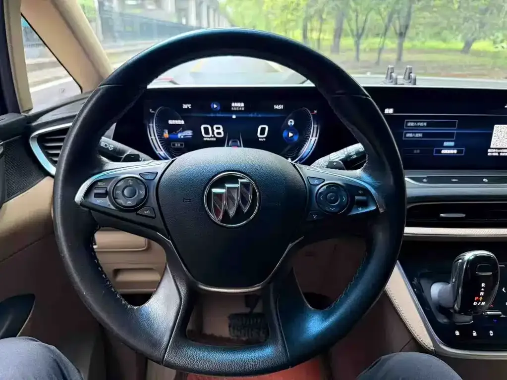 Buick GL8 2021 из CN, фото 3